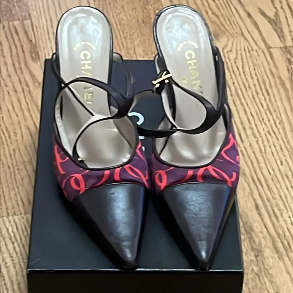 CHANEL VINTAGE INTERLOCKING CC‎ LOGO LAMBSKIN TRIM SLINGBACK SANDALS SIZE 38
